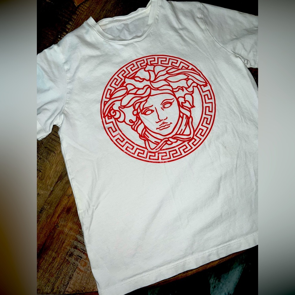 3 Versace Tshirts kids size 10Y & 12Y